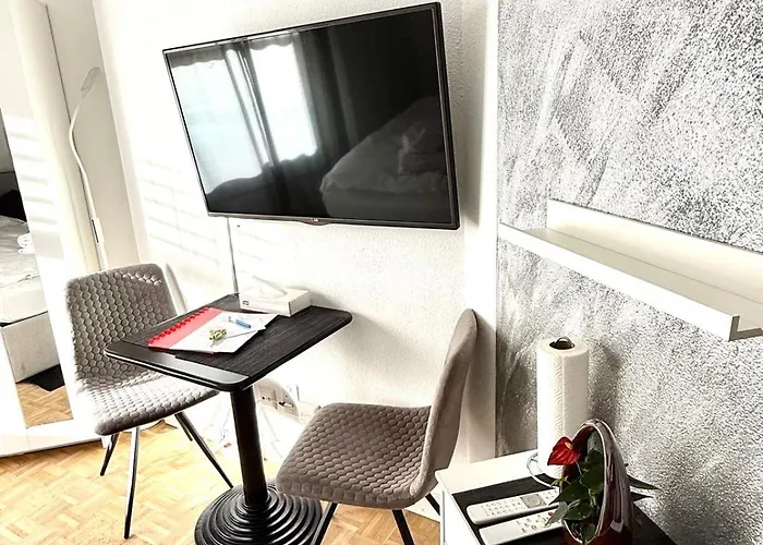 Apartment Monolocale In Centro, Piscina E 400mt Da Skilift St. Moritz