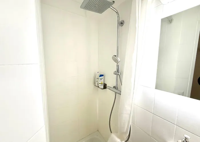 Monolocale In Centro, Piscina E 400mt Da Skilift St. Moritz